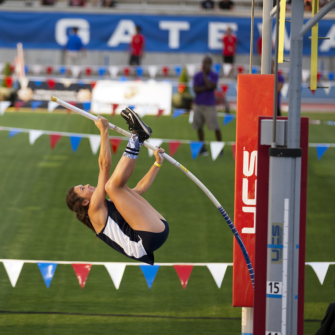 IMAGE: http://www.bertuccelli.com/_DM37354i.jpg